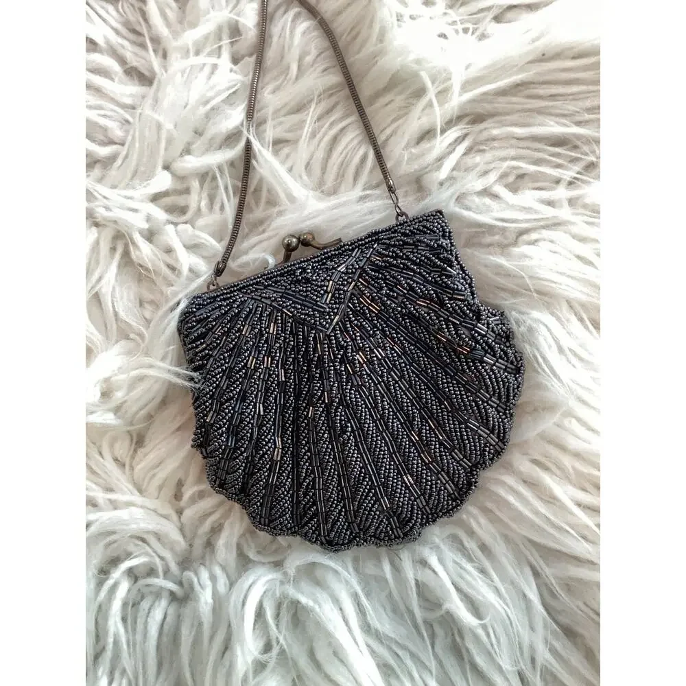 Vintage Beaded Shell Crossbody Evening Bag‎ Purse Clutch with Chain Strap black